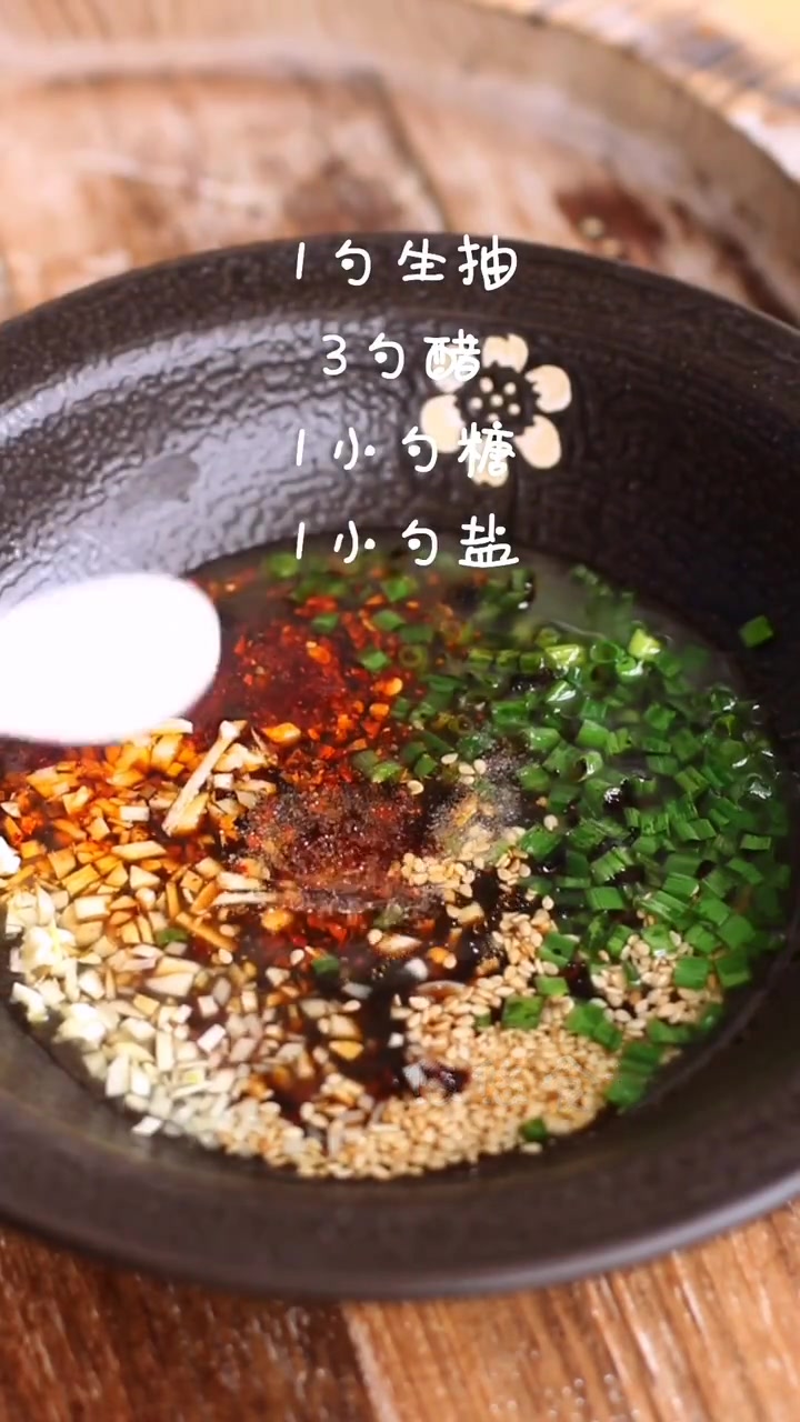 灌汤水饺的做法,超级有食欲,但是做法超简单就十分钟咯