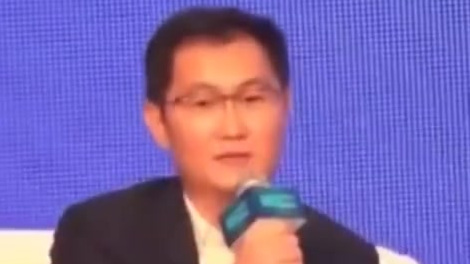 【马化腾:我王者荣耀打得少,吃鸡更感兴趣】5月8日,腾讯旗下吃鸡游戏《绝地求生:刺激战场》