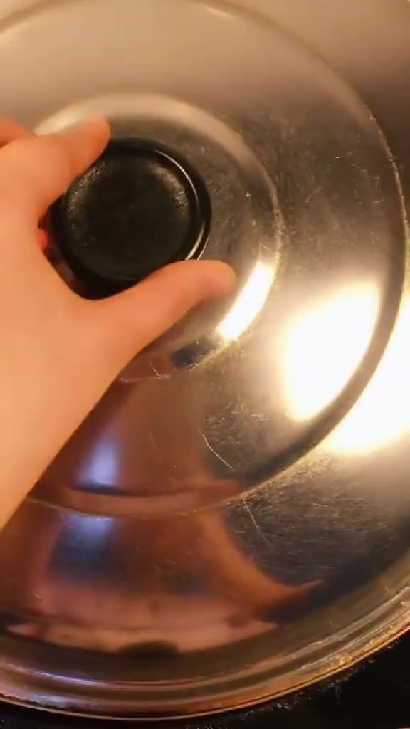 红烧鸡肘,土豆胡萝卜营养全,这样做才好吃