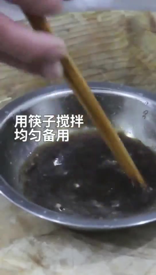 油焖大虾的正宗做法,好吃到舔手指,美味不可阻挡,好吃极了