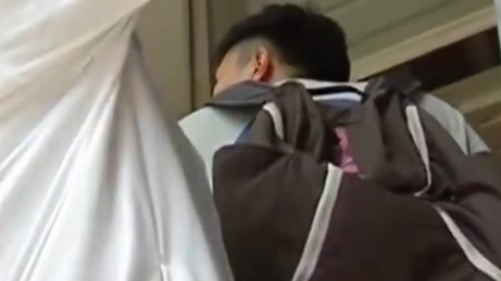 【成都一女子健身多次喊疼教练却让坚持,致大腿严重拉伤】近日在四川成都,大学生小周花4700