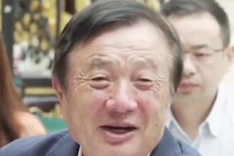 这个话题成为热搜,你怎么看?  按照这个逻辑,我要起诉康师傅,因为康师傅红烧牛肉面,从来都