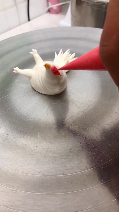 小哥哥做的十二生肖的蛋糕!这个制作过程真是栩栩如生!