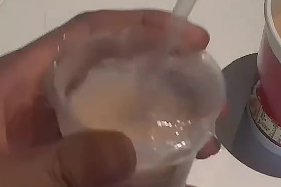在家做一杯奶茶,贴上珍珠奶茶贴纸 ,就约等于喝过珍珠奶茶了吧。