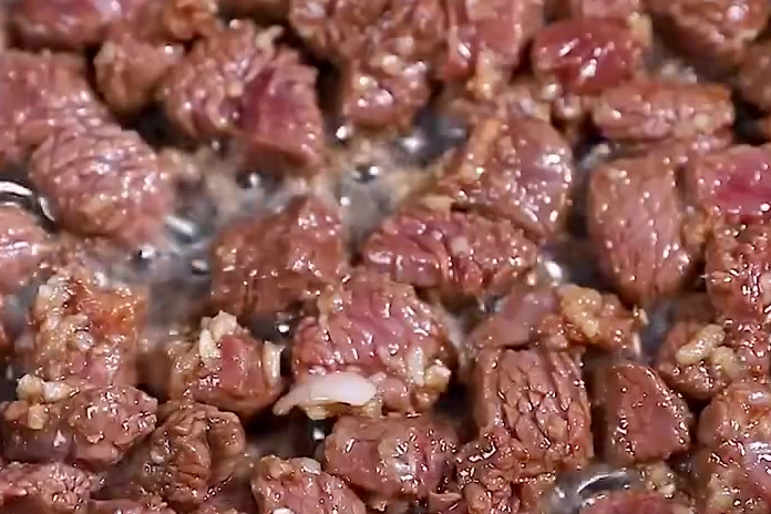 一款好吃的杏鲍菇牛肉教程……