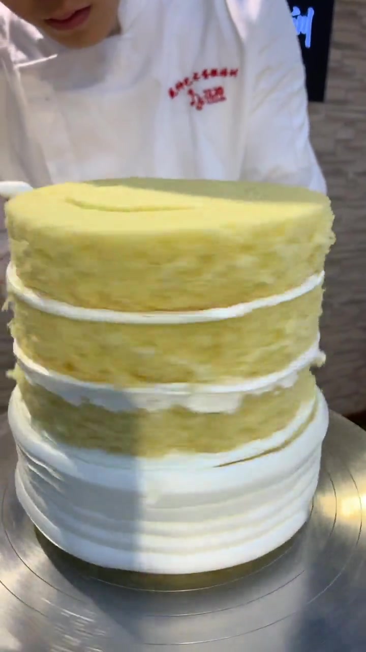 这种款式的蛋糕,女大学生肯定会喜欢,想知道为什么吗?