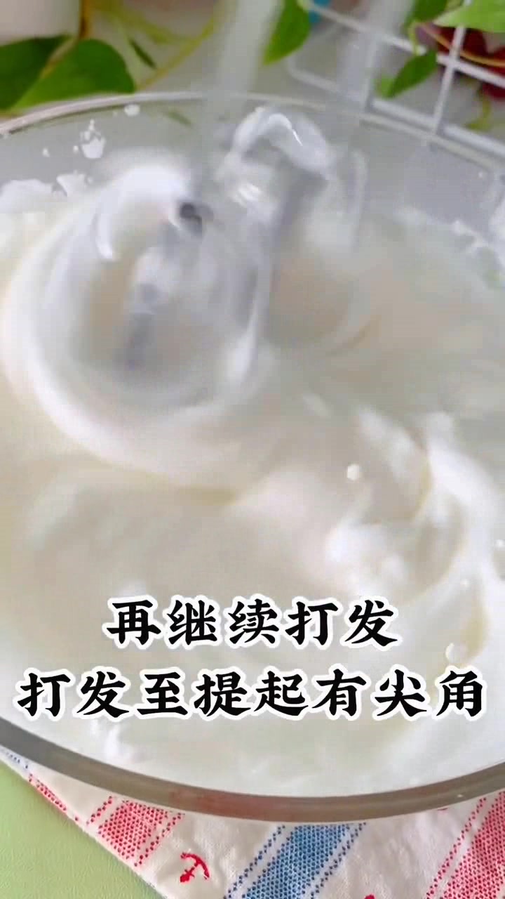 超简单的网红舒芙蕾,入口即化,像云朵一样柔软