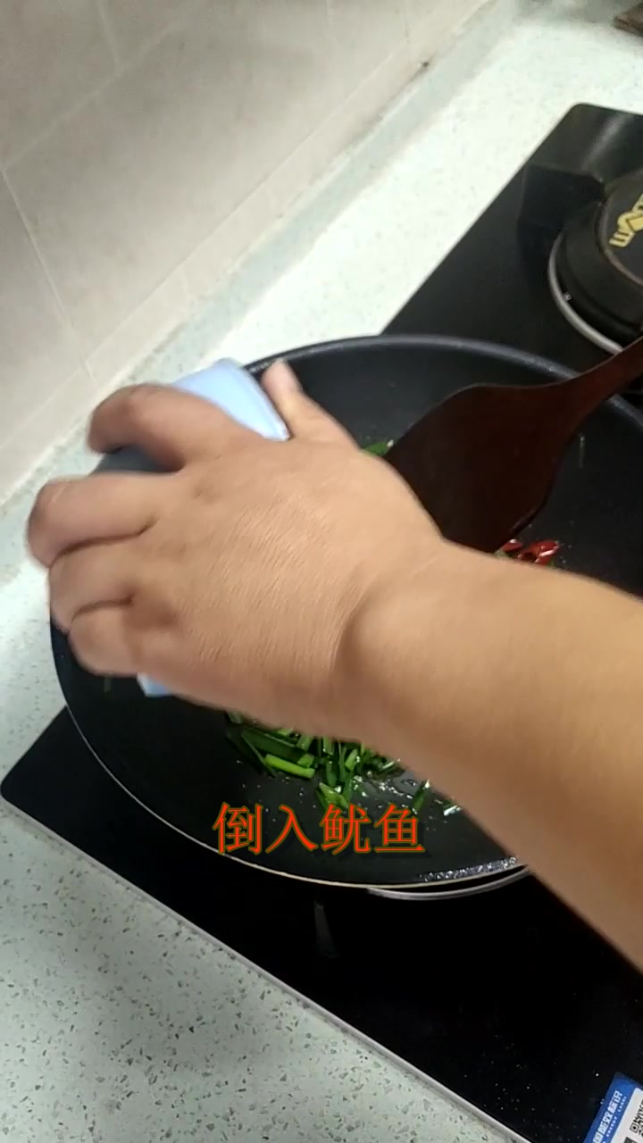 韭菜别再炒鸡蛋,炒它才是绝配!鲜味十足,营养杠杠的!