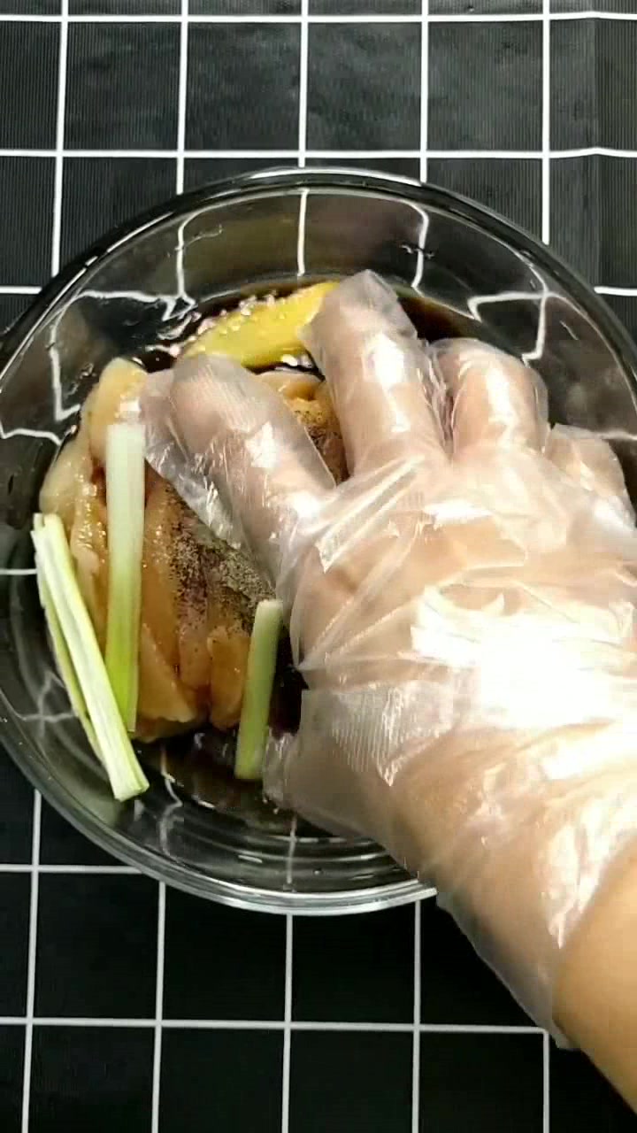 椒盐孜然鸡柳,唇齿留香,香酥可口,追剧必备