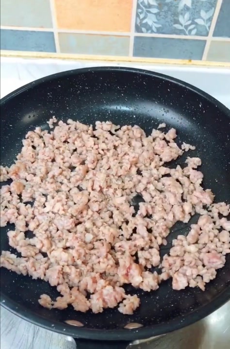 教你肉末蒸蛋的做法,营养又好吃,大人孩子都爱吃!