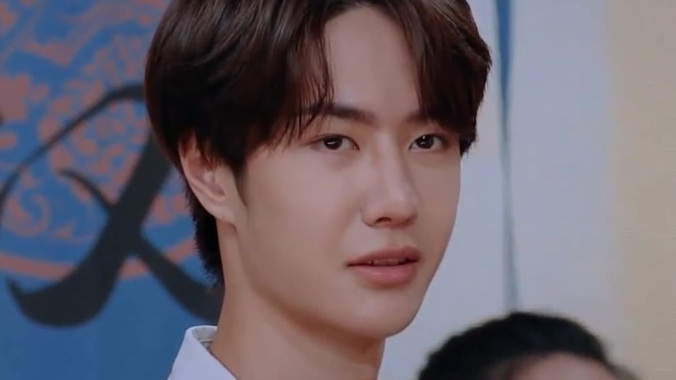 #天天向上#【南京盐水鸭大受欢迎,王一博粉丝硬生生把武汉鸭脖刷到第一!】8月4日,在本期的