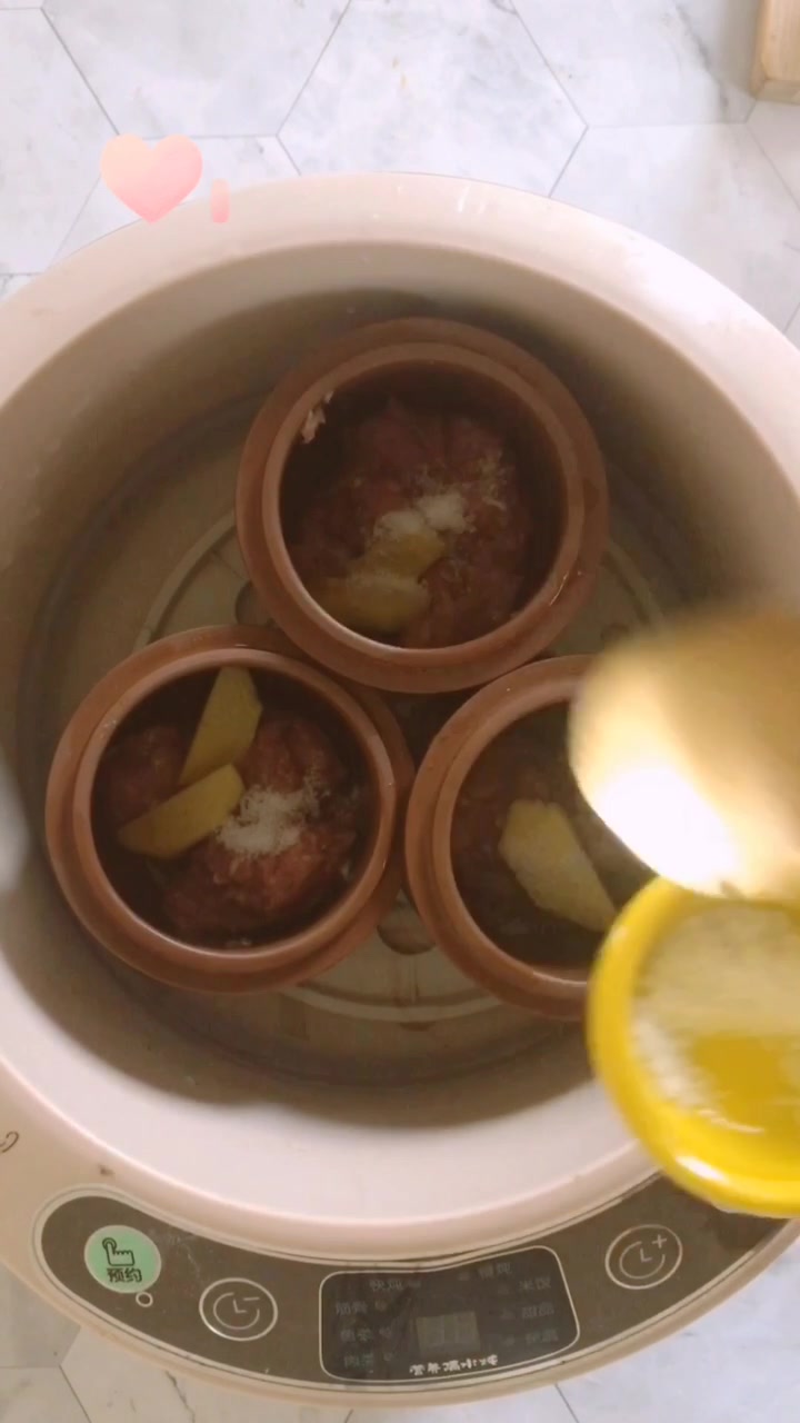 学会这道简单瘦肉炖鸡蛋汤,营养满满,汤底很滋补又清淡!