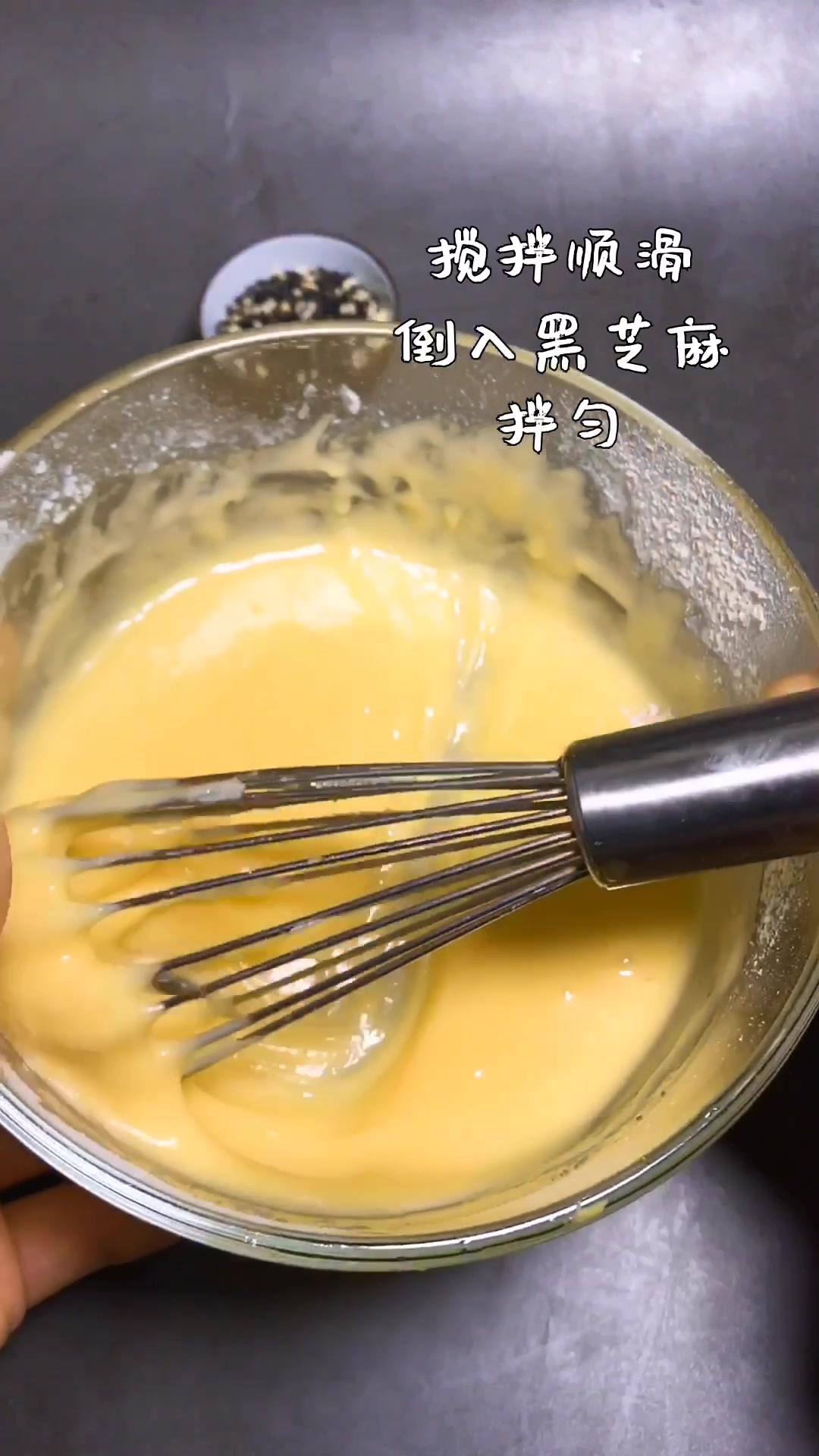 好吃到停不下来的芝麻薄脆饼干,既可以当早餐又可以当零食