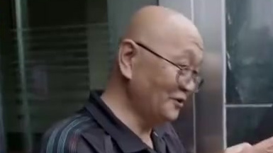 茶叶蛋这个梗出新花样了,大陆人,榨菜都快吃不起了,真是脱口秀啊,不需要智商。