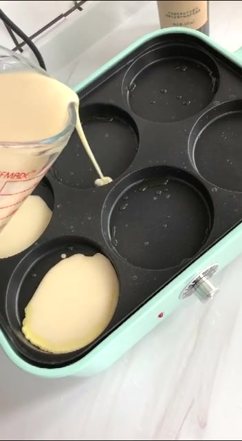 美味的蔬菜煎饼,做法简单,早餐吃这个,营养又健康
