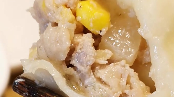 号称中华第一帖,长春这家锅贴店厉害了,30多万的锅贴机器,味道果然霸气#反暴力救香港大集会