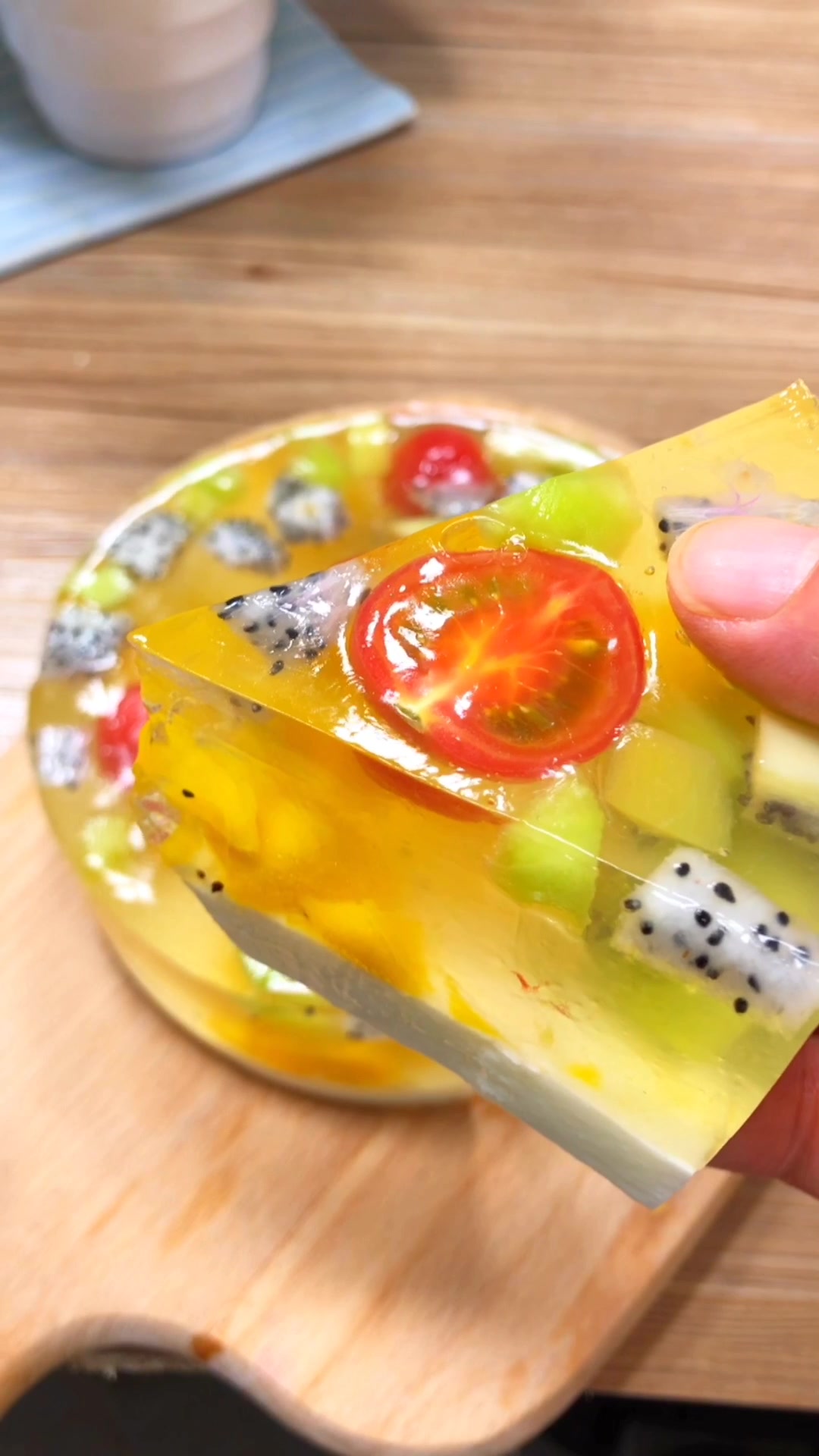 水果果冻蛋糕的做法,学会给孩子做,从此不用买果冻