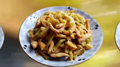 榨菜哥黄世聪,来看看大陆人是怎么吃榨菜的?榨菜哥谈茶叶蛋五粮液梗涪陵榨菜