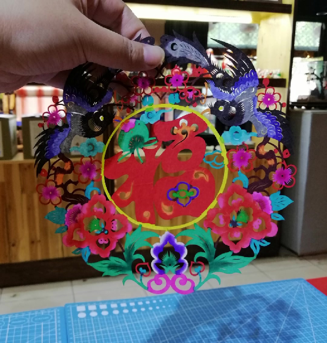 剪纸加国画美的灵秀惊艳