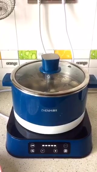 茄汁菌菇牛肉丸子汤,别看名字这么长,做起来其实很简单!