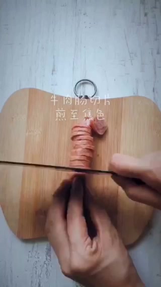 蛋饼这样吃太有创意了,摆盘像一束花,好吃又好看!