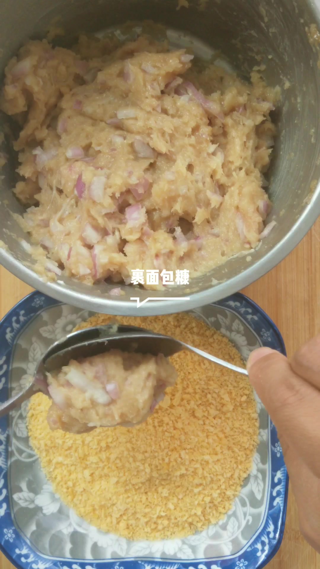 超级美味的鸡胸肉排,外酥里嫩,我一个人能吃好几块