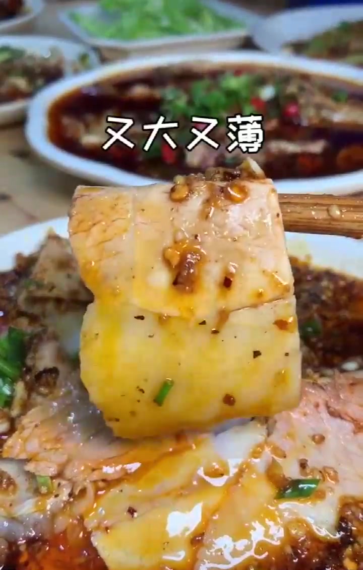 荤菜5块素菜3块起,弹子石最便宜的家常小馆,你去吃过吗?