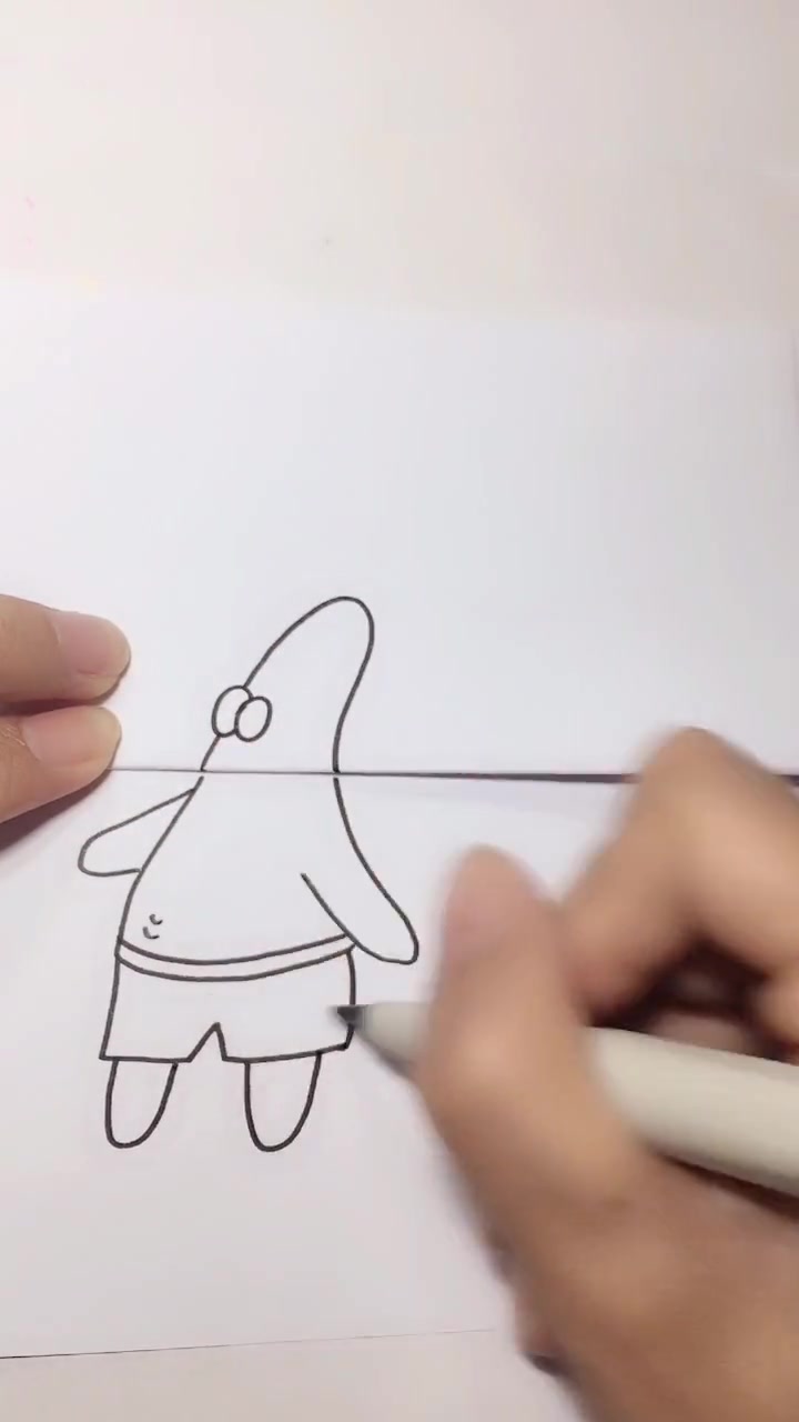 简笔画:这个派大星怎么了,一起来看看吧!