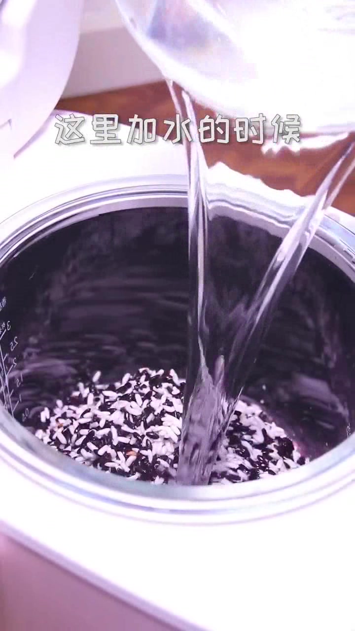 超多馅的豪华饭团,营养好吃,你学会了吗?