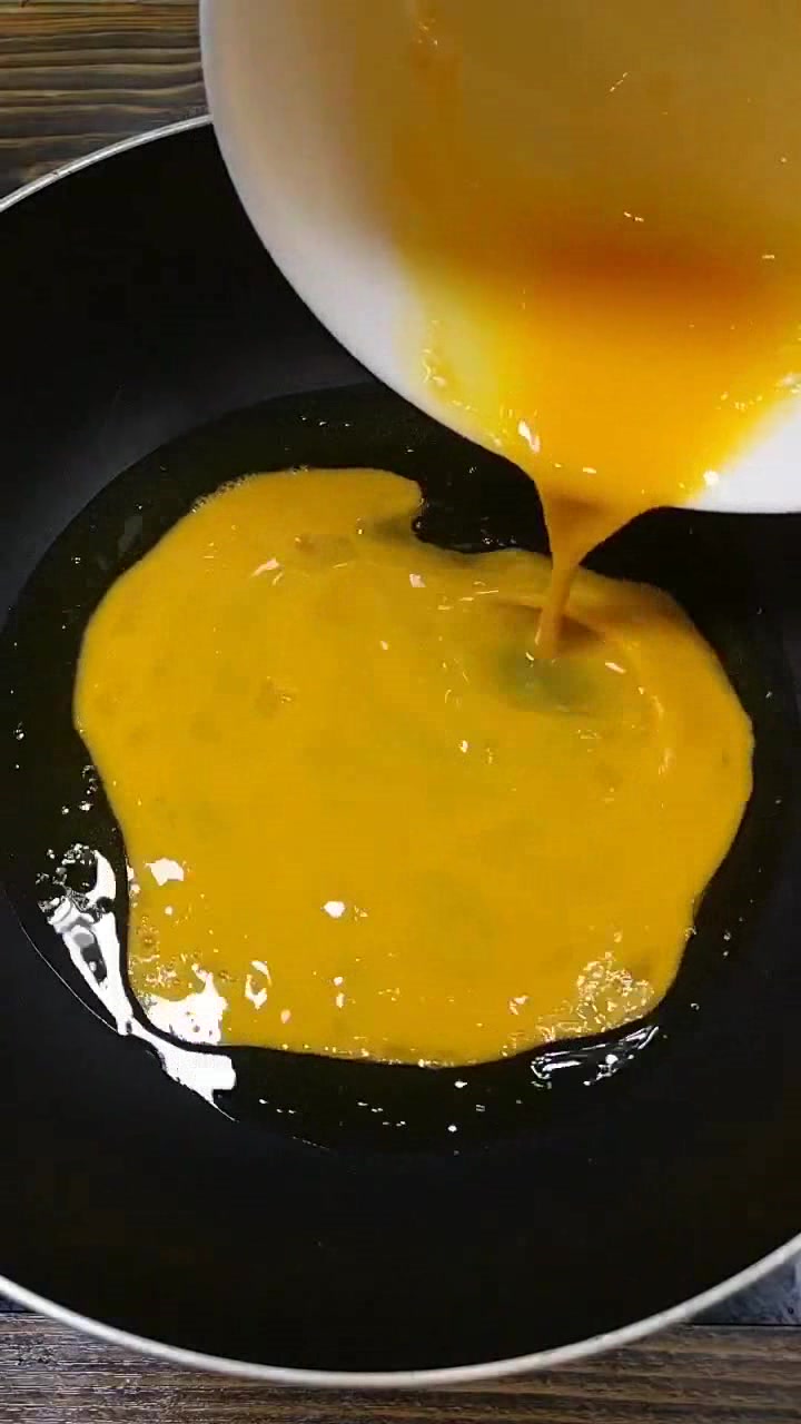 超美味的家常炒米饭做法,营养美味,能吃两碗