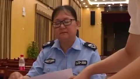 【服务不缺位 群众获实惠的雀儿山派出所】近段时间,一些细心的市民到派出所办事时,会发现我市