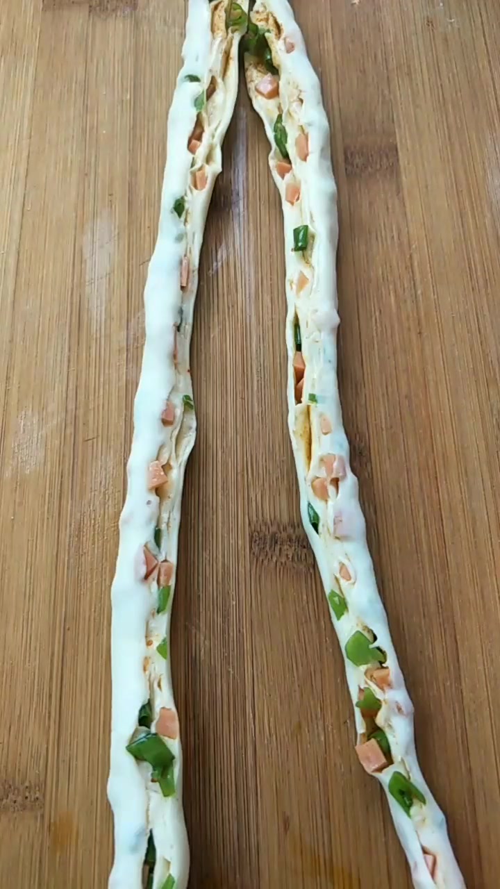 宝妈分享火腿葱花大花卷做法教程