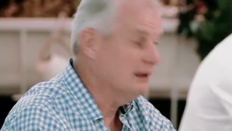 #中餐厅#【黄晓明强行加十二人桌让林大厨猝不及防,外国客人饭都不吃结账走人】9月13日,在