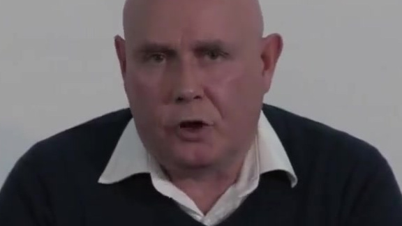 【尼斯湖拍到巨型鳗鱼视频,或佐证本月初专家DNA研究发现】近日,尼斯渔业委员会公布一段视频