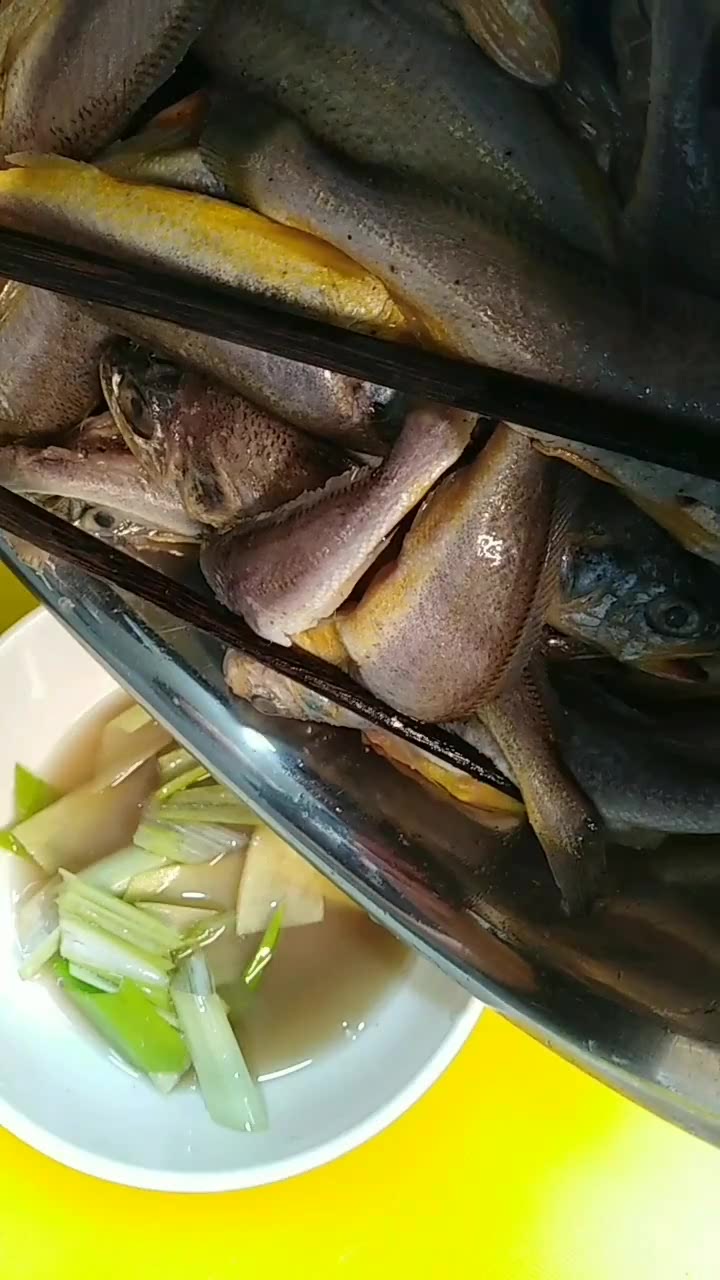干炸黄花鱼详细教程,香酥可口,美味营养,馋的流口水