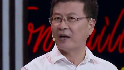 《创业中国人》百年张裕,传奇品质,张裕酒文化博物馆馆长于波,讲述张裕公司的传承与创新。经过