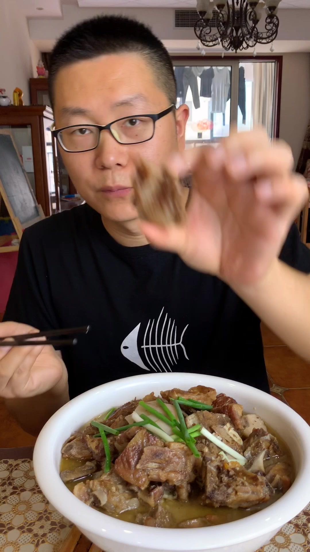 高山腊排骨火锅了解一下