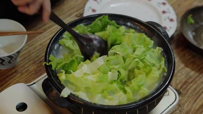 第一次尝试广东顺德鱼片粥 就一个字:鲜! 一碗大米一条鱼变成顺滑的鱼片粥 治愈系清理肠胃 