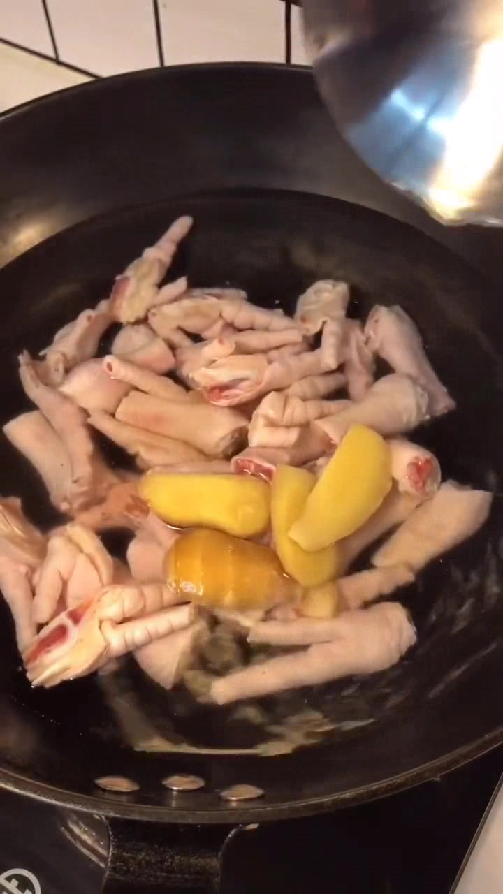麻辣鸡爪详细做法,软烂脱骨,美味吃不腻,好吃到停不下来