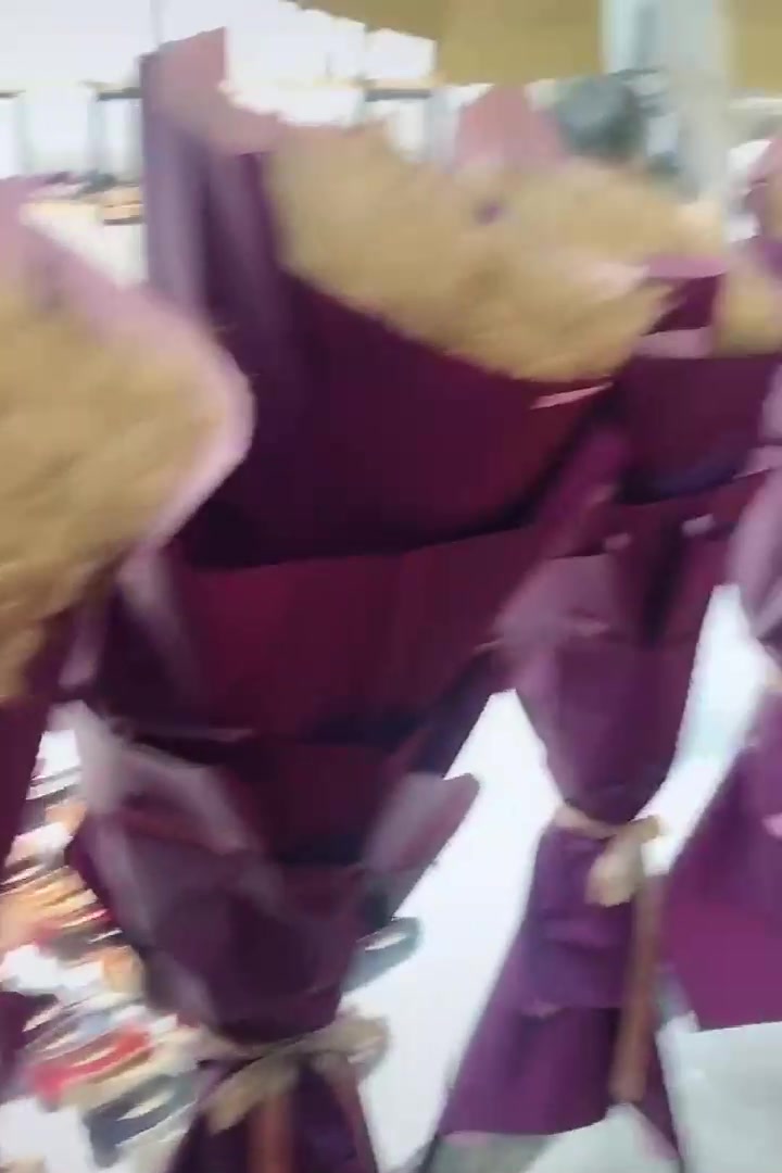 第一次见到用麦子做的花束,谁能告诉我,这是什么意思!
