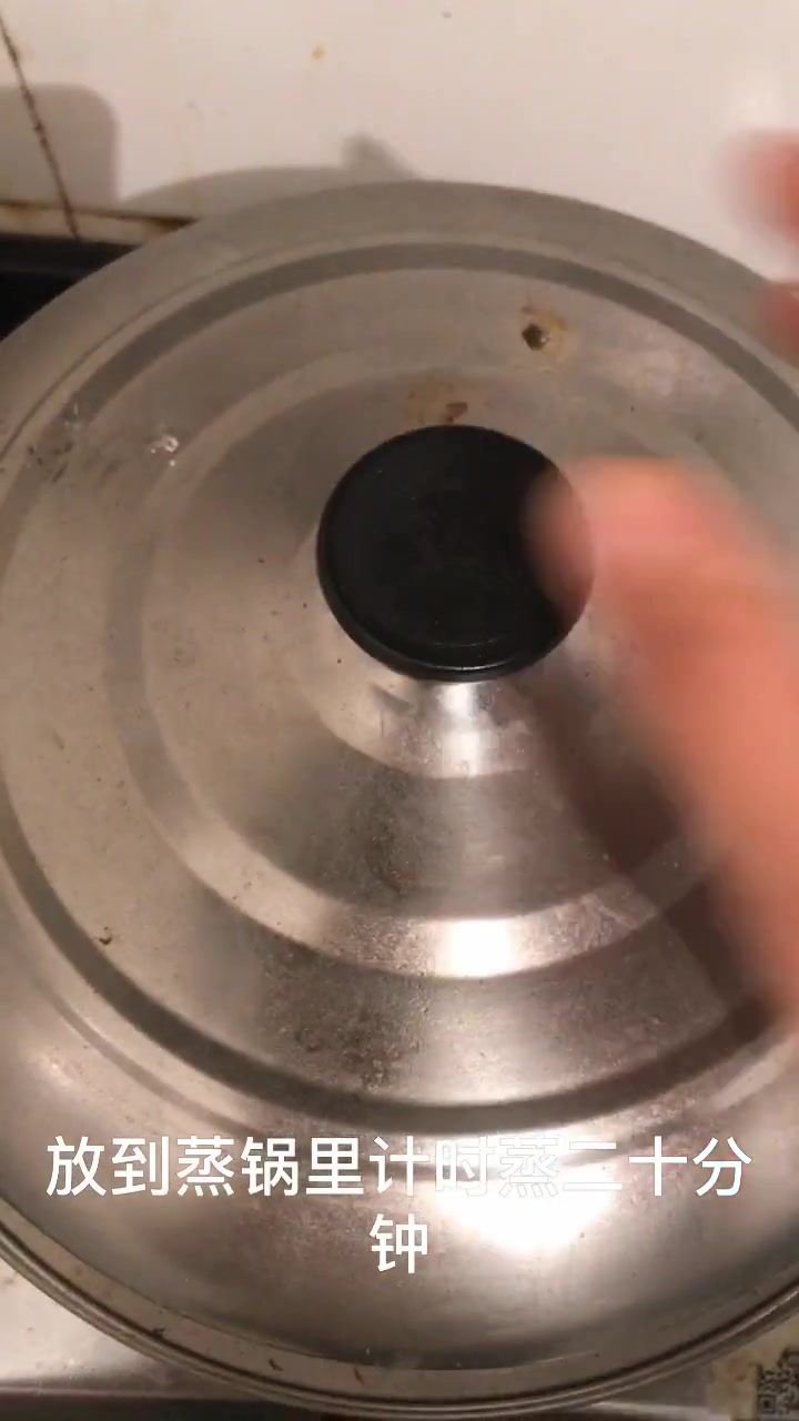 分享一下抹茶雪媚娘的做法,喜欢吃雪媚娘的小伙伴可以学着做哦