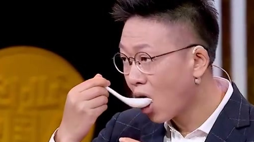 《创业中国人》老广味,新糖水 五条人糖水铺联合创始人张永强,在节目现场带来了五条人糖水铺的