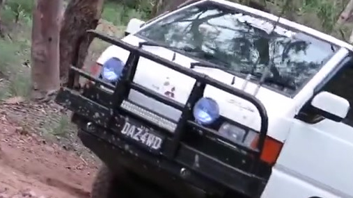 三菱得利卡L300 4WD ,这可是个狠角色,有认识的吗?