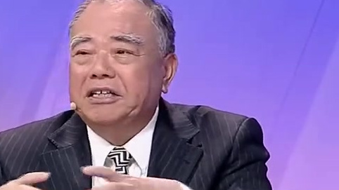 【注意!标有这个数字的塑料制品才能放进微波炉】许多人对塑料制品,特别是与吃喝密切相关的塑料