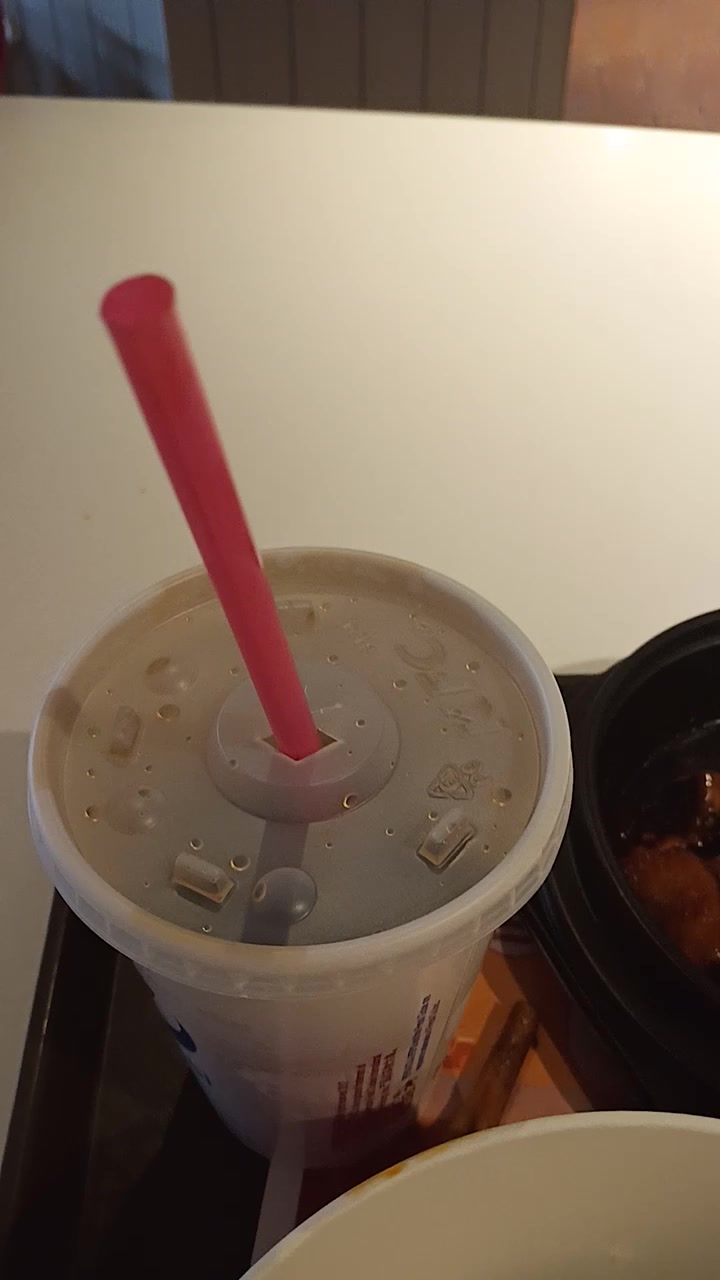 今天吃肯德基鸡块饭!