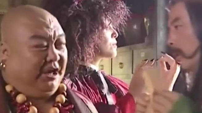 【金牌配角程思寒去世】11月6日,演员程思寒因心梗抢救无效去世,享年58岁。程思寒曾饰演过