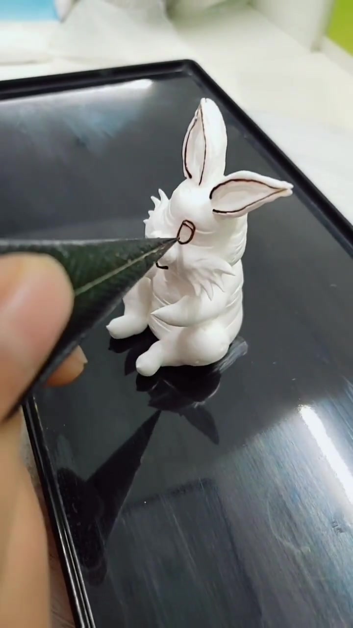 蛋糕师说是艺术家真没错,奶油生肖小兔子,做出来太可爱了!