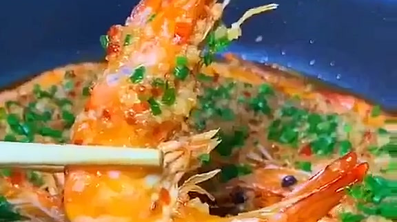  【看饿了!超美味的大虾做法】金针菇+大虾+蒜蓉,绝配做法,好吃到飞起,转存试试~