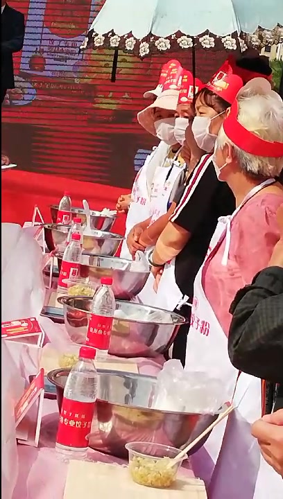 我参加包饺子比赛