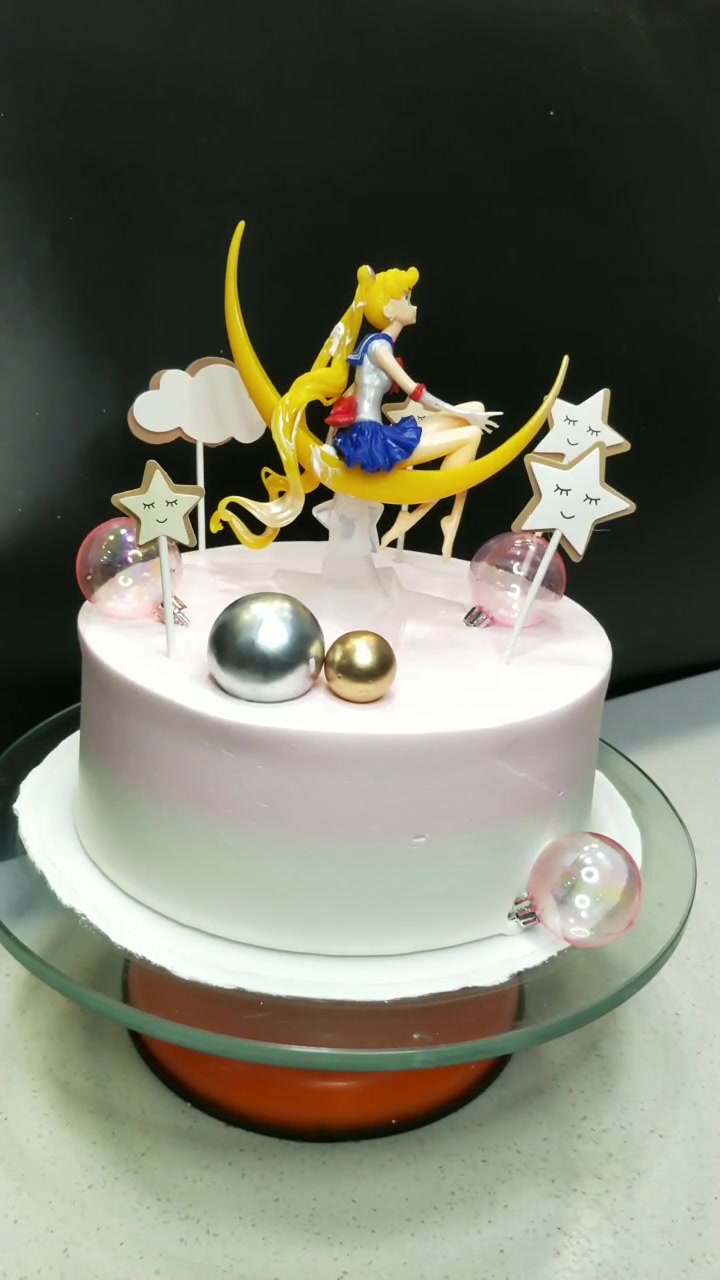 菜鸟看完这个视频,瞬间有了开蛋糕店的信心,做法简单成品又好看